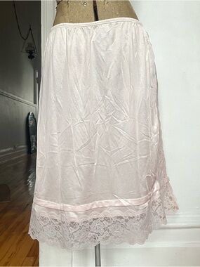 Light Pink Lace Hem Half Slip